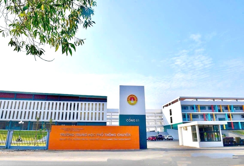 Tuy&ecirc;n Quang b&aacute;o c&aacute;o Thủ tướng, kiểm tra to&agrave;n bộ b&agrave;i thi To&aacute;n đạt điểm 10 v&agrave; r&agrave; so&aacute;t học bạ của th&iacute; sinh - Ảnh 1.