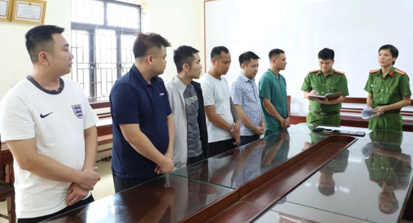 Triệt phá đường dây cá độ World Cup hàng trăm tỉ đồng- Ảnh 1.