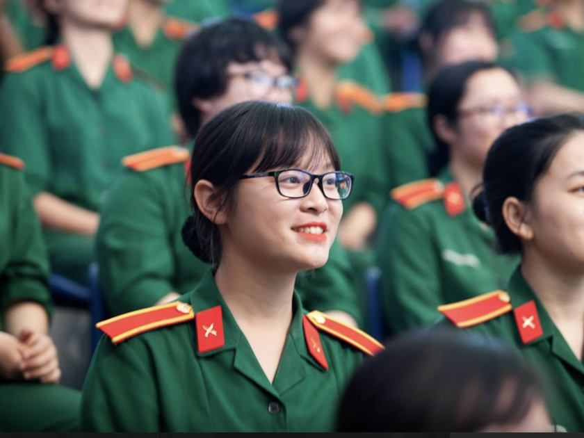 Điểm s&agrave;n x&eacute;t tuyển v&agrave;o c&aacute;c trường qu&acirc;n đội năm 2026 - Ảnh 1.