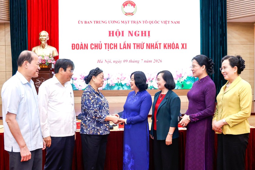 Mặt trận Tổ quốc Việt Nam thống nhất lộ tr&igrave;nh kh&oacute;a XI v&agrave; định hướng đột ph&aacute; cho năm bản lề 2027 - Ảnh 5.