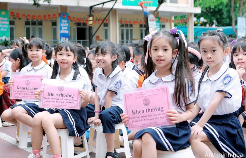 Trị "bệnh thành tích" trong giáo dục: Bắt đầu từ việc cắt giảm các hội thi hình thức - Ảnh 1.