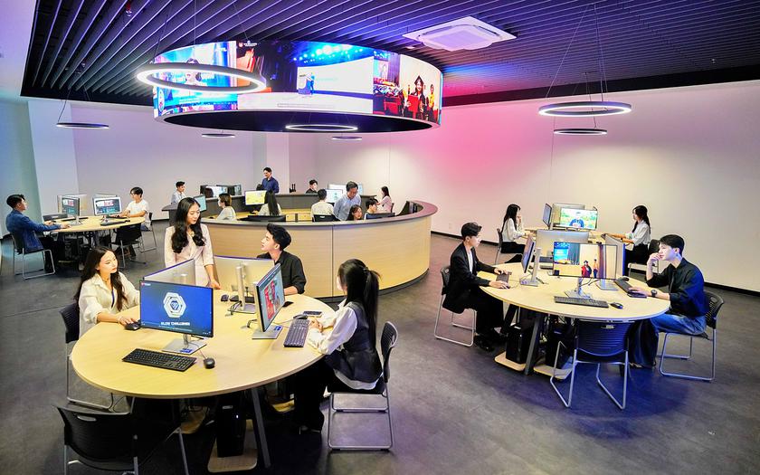 Trường Đại học Văn Lang c&ocirc;ng bố điểm chuẩn tr&uacute;ng tuyển đại học ch&iacute;nh quy năm 2026 - Ảnh 1.