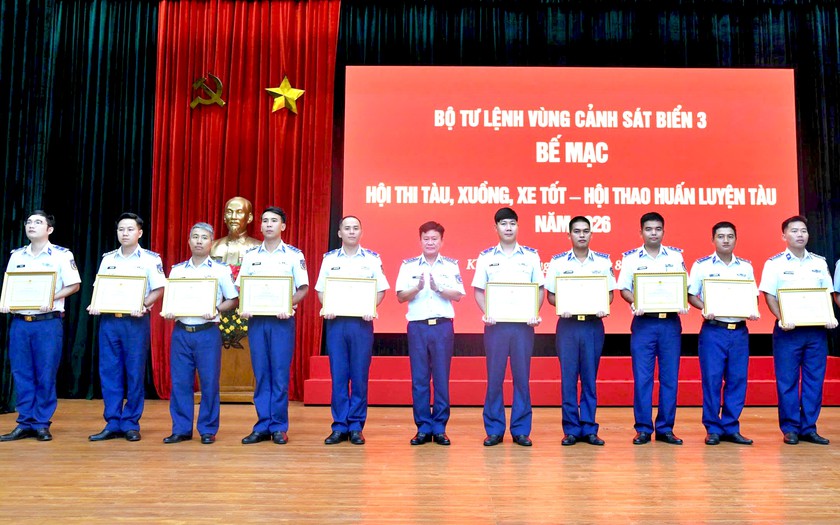 Bộ Tư lệnh V&ugrave;ng Cảnh s&aacute;t biển 3 tổ chức hội thi, hội thao về huấn luyện t&agrave;u năm 2026 - Ảnh 4.