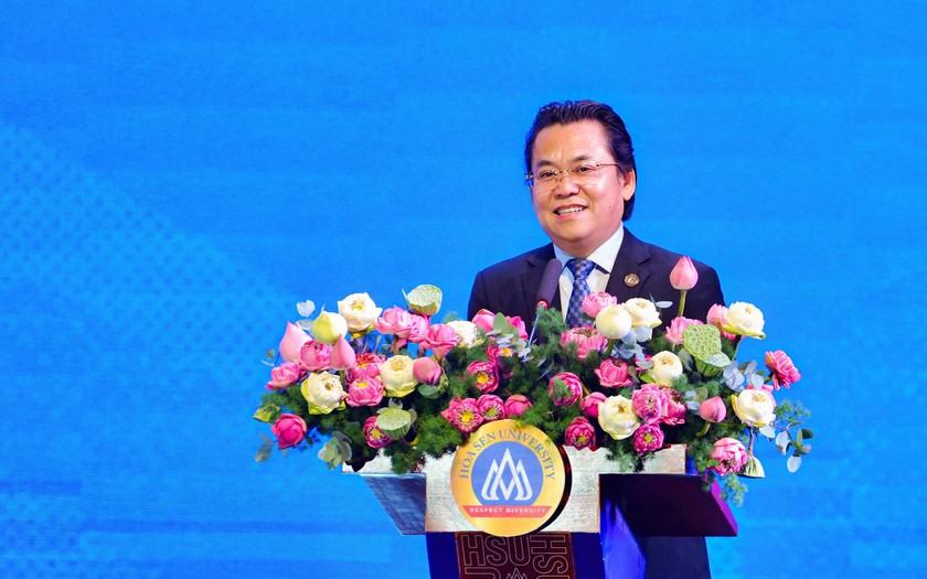 Trường Đại học Hoa Sen đ&oacute;n nhận Hu&acirc;n chương lao động hạng Ba - Ảnh 3.
