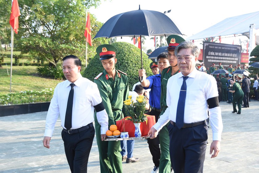 Th&agrave;nh phố Đồng Nai tổ chức Lễ truy điệu v&agrave; an t&aacute;ng 29 h&agrave;i cốt liệt sĩ - Ảnh 3.