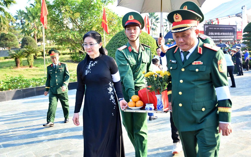 Th&agrave;nh phố Đồng Nai tổ chức Lễ truy điệu v&agrave; an t&aacute;ng 29 h&agrave;i cốt liệt sĩ - Ảnh 2.