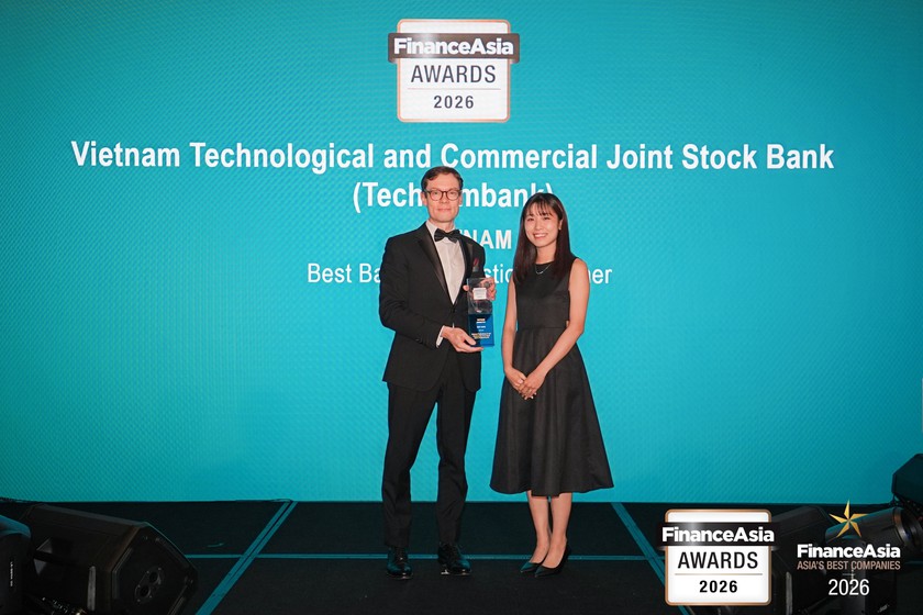 Techcombank lập kỷ lục 4 năm li&ecirc;n tiếp được vinh danh &ldquo;Ng&acirc;n h&agrave;ng tốt nhất Việt Nam&rdquo; bởi FinanceAsia - Ảnh 1.