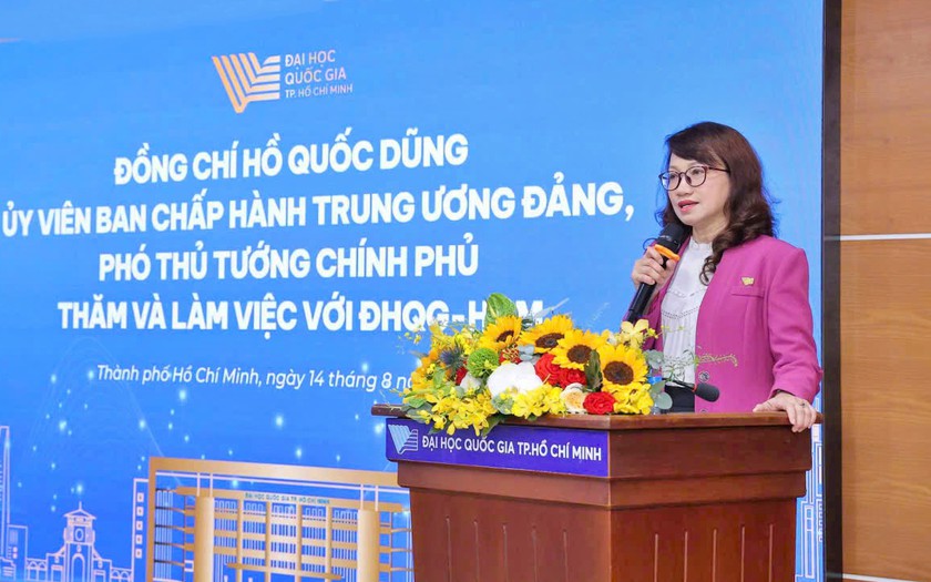 Ph&oacute; Thủ tướng Ch&iacute;nh phủ Hồ Quốc Dũng l&agrave;m việc với Đại học Quốc gia Th&agrave;nh phố Hồ Ch&iacute; Minh - Ảnh 2.