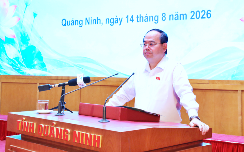 B&iacute; thư Tỉnh ủy Quảng Ninh gửi gắm nhiều kỳ vọng tới thế hệ trẻ trước thềm năm học mới - Ảnh 1.