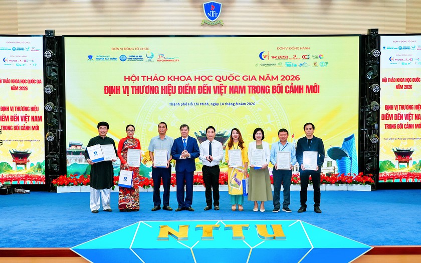 Định vị lại du lịch Việt Nam trong cuộc cạnh tranh điểm đến to&agrave;n cầu - Ảnh 1.
