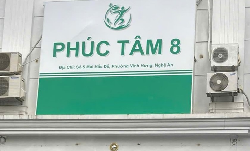 Triệt phá đường dây khám, điều trị xương khớp núp bóng cơ sở spa lừa đảo gần 300 người - Ảnh 2.