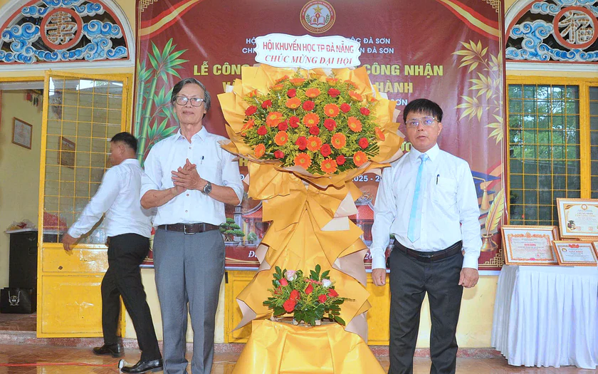 D&ograve;ng họ Nguyễn Đ&agrave; Sơn, Đ&agrave; Nẵng ra mắt ban chấp h&agrave;nh Chi hội Khuyến học - Ảnh 1.