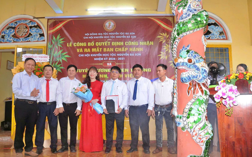 D&ograve;ng họ Nguyễn Đ&agrave; Sơn, Đ&agrave; Nẵng ra mắt ban chấp h&agrave;nh Chi hội Khuyến học - Ảnh 3.