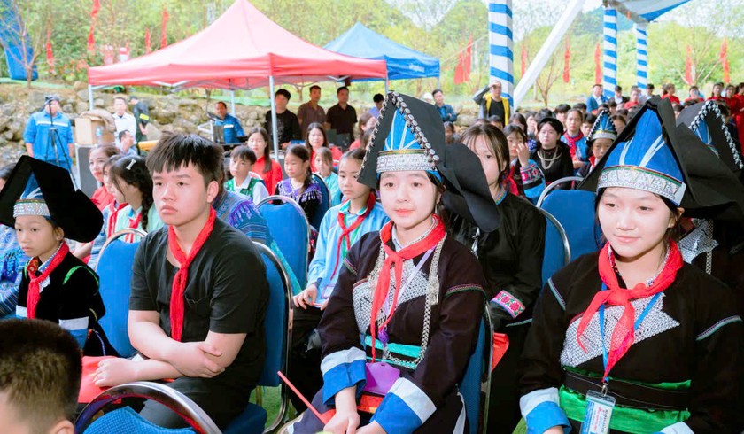 L&agrave;o Cai: Chạy đua với thời gian, đưa 4 trường nội tr&uacute; bi&ecirc;n giới về đ&iacute;ch đ&uacute;ng khai giảng - Ảnh 10.