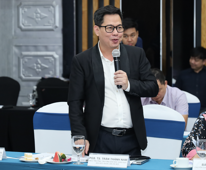 PGS.TS Trần Th&agrave;nh Nam: Trẻ em cần được an to&agrave;n trong cả thế giới thực v&agrave; thế giới số - Ảnh 1.