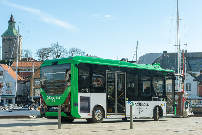 Xe bus tự h&agrave;nh cấp độ 4 lần đầu chạy tuyến c&ocirc;ng cộng kh&ocirc;ng cần t&agrave;i xế an to&agrave;n - Ảnh 3.