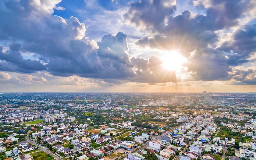 Quốc lộ 1A được mở rộng, khu vực Mỹ Y&ecirc;n - Bến Lức đứng trước cơ hội tăng trưởng mới - Ảnh 1.