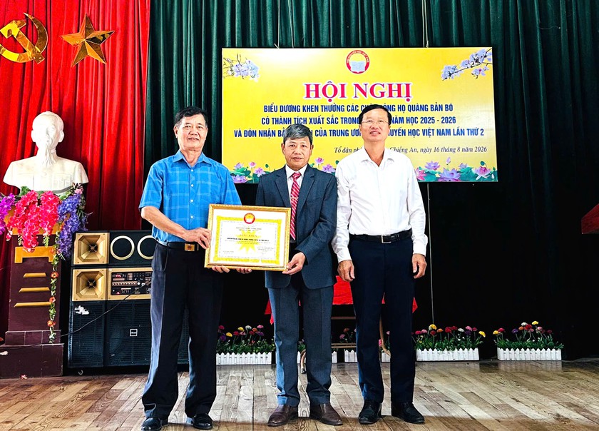 Dòng họ Quàng Bản Bó - điển hình xuất sắc trong phong trào khuyến học, khuyến tài tỉnh Sơn La - Ảnh 1.