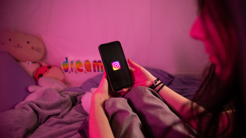 Meta đối mặt vụ kiện lịch sử: Facebook, Instagram bị c&aacute;o buộc "thiết kế để g&acirc;y nghiện" trẻ em - Ảnh 1.