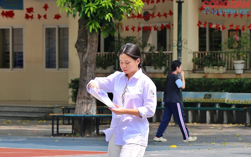 Bỏ một m&ocirc;n thi, &aacute;p lực v&agrave;o lớp 10 c&oacute; thực sự giảm? - Ảnh 1.