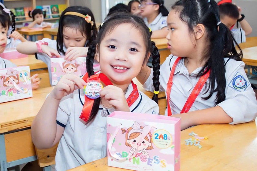 Học Tiếng Anh bắt buộc từ lớp 1: Khi ch&iacute;nh s&aacute;ch cần những "bệ đỡ" thực chất - Ảnh 1.