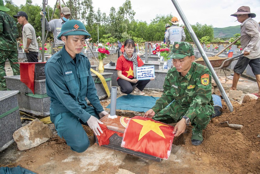 Đội t&igrave;m kiếm danh t&iacute;nh liệt sĩ sẽ l&agrave;m việc xuy&ecirc;n kỳ nghỉ lễ 2/9 - Ảnh 1.