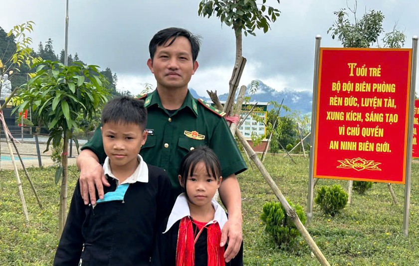 Bộ đội Bi&ecirc;n ph&ograve;ng L&agrave;o Cai tuy&ecirc;n dương c&aacute;c học sinh &ldquo;Con nu&ocirc;i Đồn bi&ecirc;n ph&ograve;ng&rdquo; đỗ đại học năm 2026 - Ảnh 6.