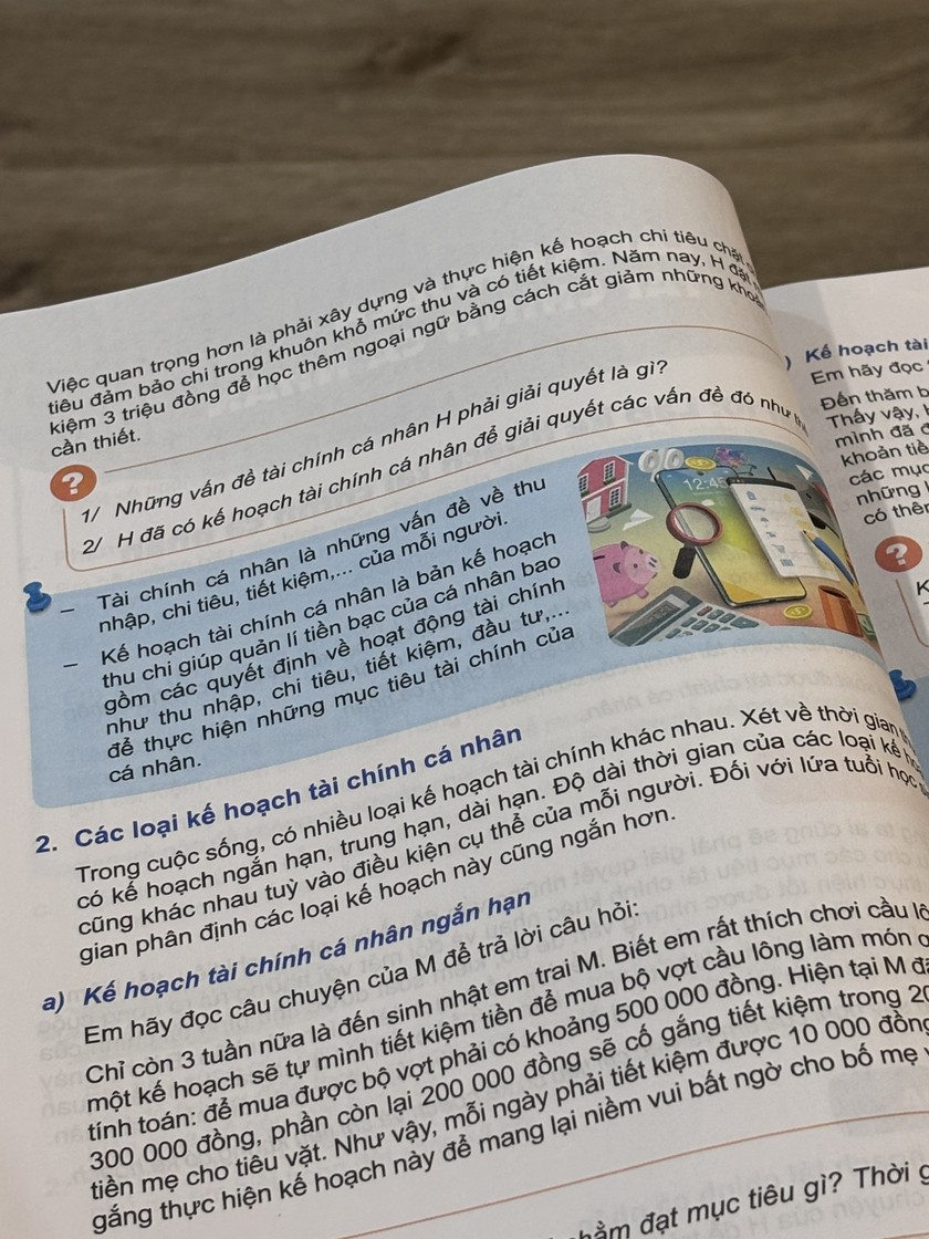 “Con muốn giữ tiền, hay muốn tiền sẽ đẻ ra tiền?” - Ảnh 1.