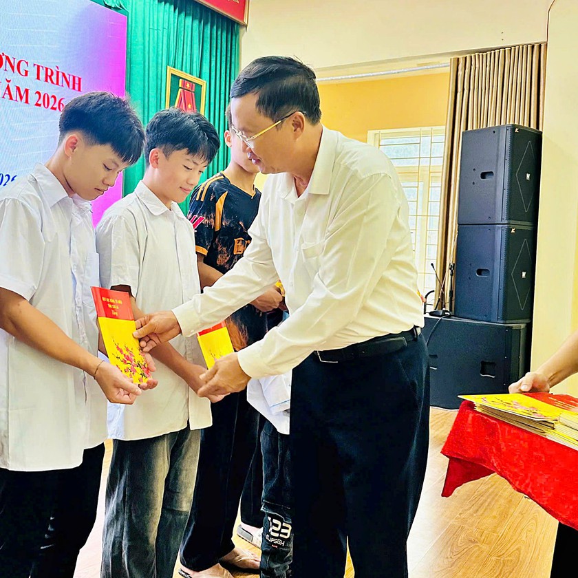 Hội Khuyến học tỉnh Sơn La khởi động Chương tr&igrave;nh "C&ugrave;ng em đến trường" năm 2026 - Ảnh 2.