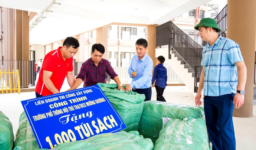 Trường Phổ th&ocirc;ng d&acirc;n tộc nội tr&uacute; Tiểu học v&agrave; THCS Mường Khương sẵn s&agrave;ng cho ng&agrave;y khai giảng - Ảnh 6.