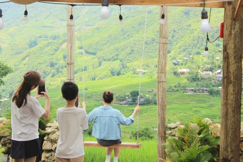 Giải m&atilde; sức h&uacute;t của Sa Pa v&agrave;o m&ugrave;a h&egrave; - Ảnh 10.
