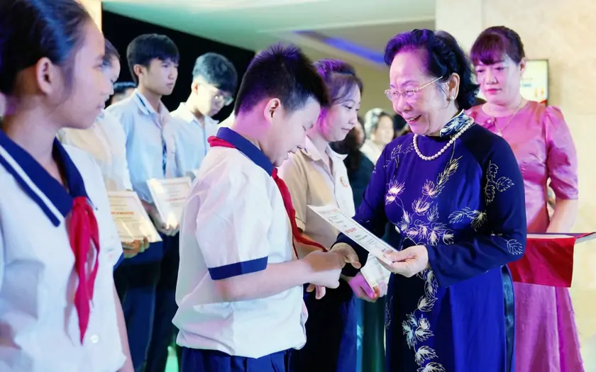 Học kh&ocirc;ng bao giờ c&ugrave;ng: Mệnh lệnh h&agrave;nh động trong kỷ nguy&ecirc;n mới - Ảnh 1.