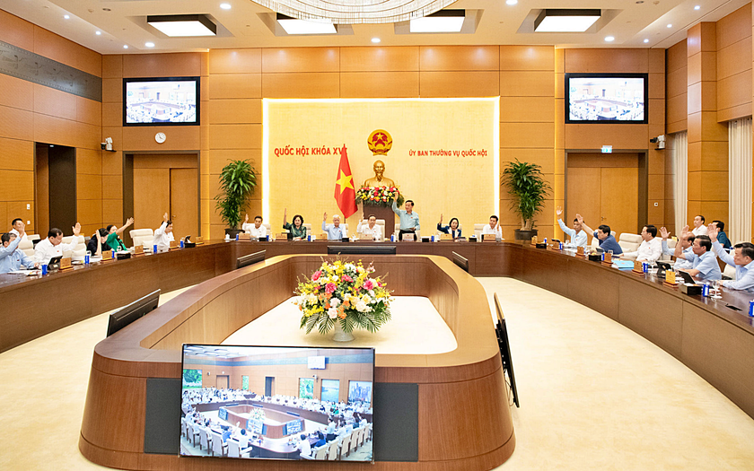 Tiêu chuẩn thành lập thành phố Bắc Ninh, Quảng Ninh theo đánh giá của Thường vụ Quốc hội - Ảnh 1.