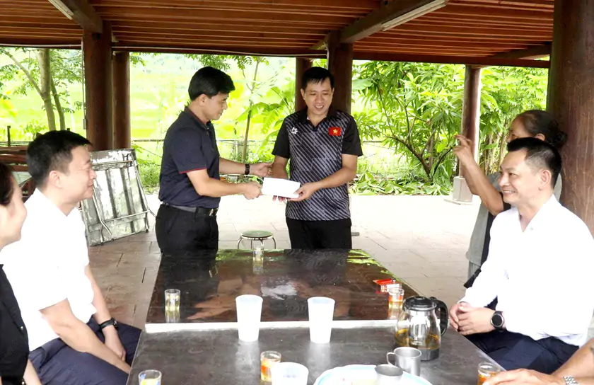 Bảo tồn lễ &ldquo;Cưn chủ&rdquo; (l&ecirc;n đồng) của người Gi&aacute;y ở v&ugrave;ng cao Hợp Th&agrave;nh - Ảnh 4.