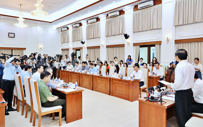 Gian lận thi cử tại Quảng Trị v&agrave; Tuy&ecirc;n Quang: Kỷ cương phải đi c&ugrave;ng với c&ocirc;ng bằng - Ảnh 1.
