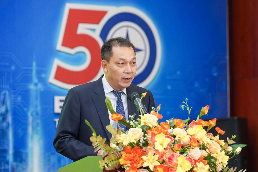 Tổng C&ocirc;ng ty Điện lực Th&agrave;nh phố Hồ Ch&iacute; Minh (EVNHCMC) nhận Hu&acirc;n chương Lao động hạng Ba - Ảnh 3.