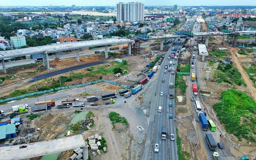 Dự &aacute;n V&agrave;nh đai 3 Th&agrave;nh phố Hồ Ch&iacute; Minh xảy ra 3 vụ tai nạn khiến 3 người tử vong - Ảnh 1.