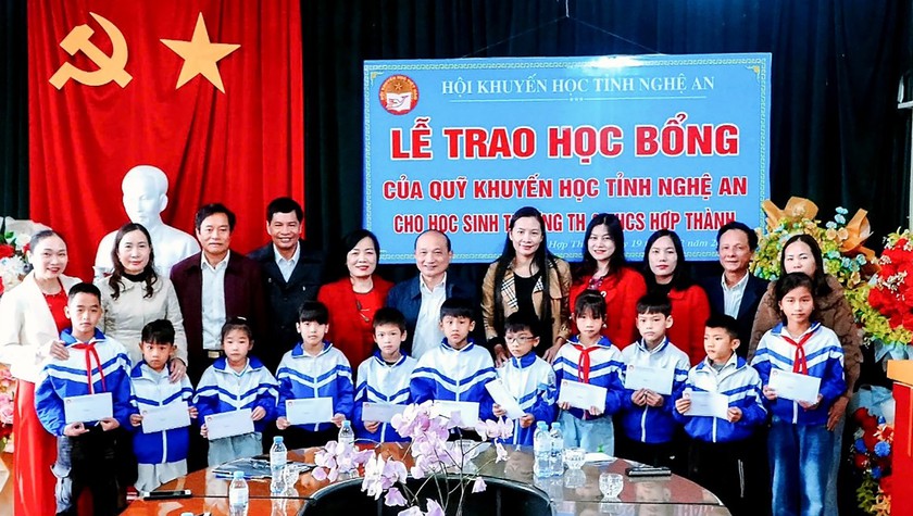 D&ograve;ng họ học tập l&agrave; m&ocirc; h&igrave;nh ti&ecirc;u biểu trong c&ocirc;ng t&aacute;c khuyến học, khuyến t&agrave;i ở Nghệ An - Ảnh 5.