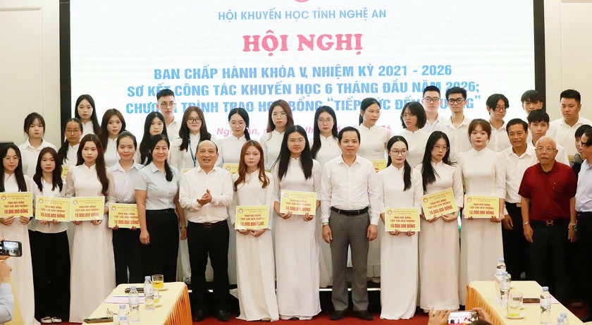 D&ograve;ng họ học tập l&agrave; m&ocirc; h&igrave;nh ti&ecirc;u biểu trong c&ocirc;ng t&aacute;c khuyến học, khuyến t&agrave;i ở Nghệ An - Ảnh 6.