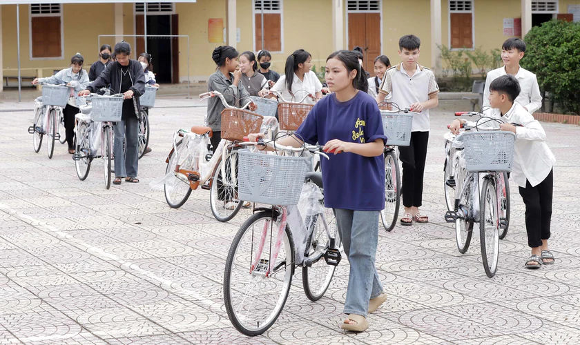 D&ograve;ng họ học tập l&agrave; m&ocirc; h&igrave;nh ti&ecirc;u biểu trong c&ocirc;ng t&aacute;c khuyến học, khuyến t&agrave;i ở Nghệ An - Ảnh 4.