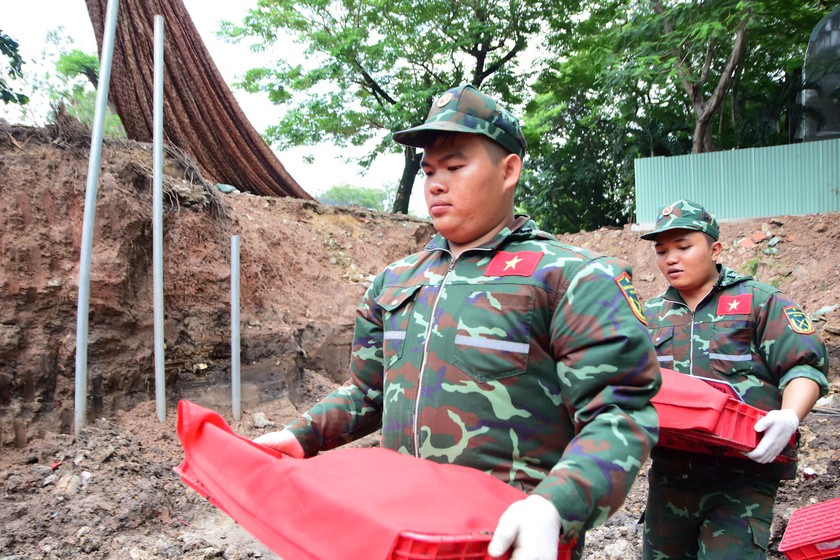 Đã quy tập được 627 bộ hài cốt liệt sĩ tại công viên Lê Thị Riêng - Ảnh 5.