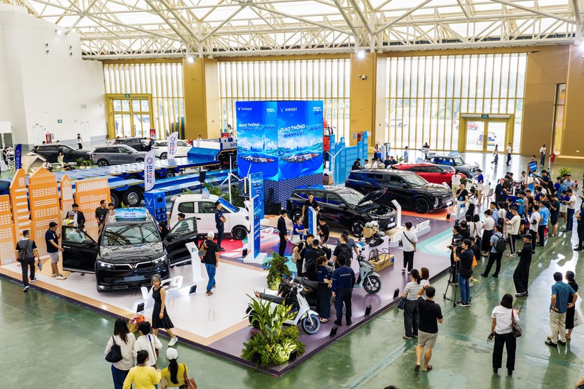 VEC v&agrave; dmg events c&ocirc;ng bố hợp t&aacute;c chiến lược, đưa Triển l&atilde;m Quốc tế C&ocirc;ng nghiệp Việt Nam bước v&agrave;o chương ph&aacute;t triển mới- Ảnh 2.