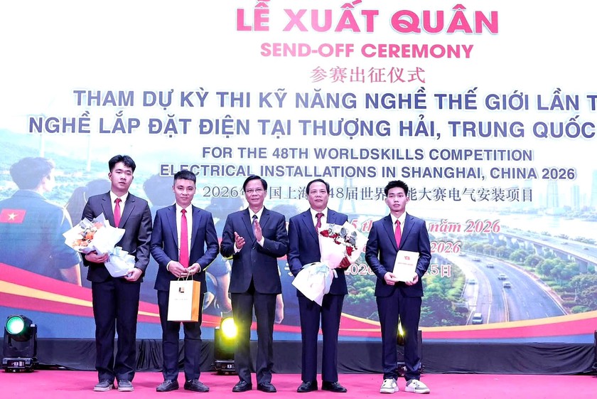 Sinh vi&ecirc;n đầu ti&ecirc;n của L&agrave;o Cai dự thi tay nghề quốc tế tại Trung Quốc - Ảnh 4.