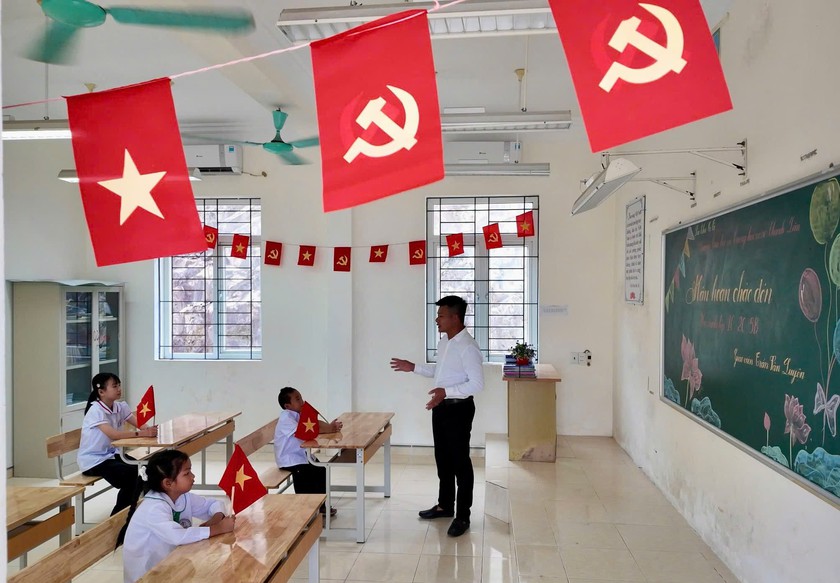 Quảng Ninh hướng đến mục ti&ecirc;u gi&aacute;o dục to&agrave;n diện cả đức, tr&iacute;, thể, mỹ cho người học - Ảnh 2.