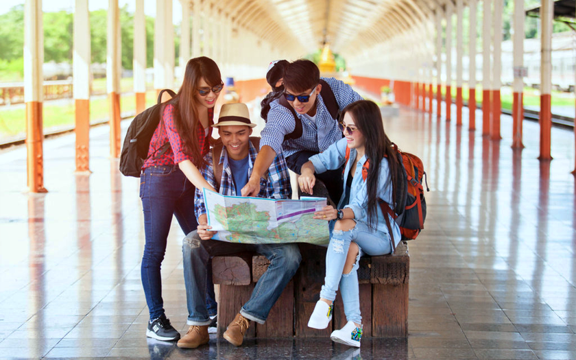 Việt Nam dẫn đầu Đ&ocirc;ng Nam &Aacute; về du lịch kh&aacute;m ph&aacute; với T&acirc;n Định - "khu phố tuyệt nhất" - Ảnh 2.