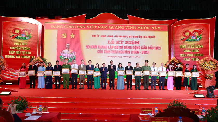 Th&aacute;i Nguy&ecirc;n long trọng kỷ niệm 90 năm th&agrave;nh lập cơ sở Đảng Cộng sản đầu ti&ecirc;n của tỉnh - Ảnh 10.