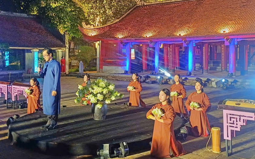 Phim 3D Mapping "Vun đắp hiền t&agrave;i" ra mắt tại Văn Miếu - Quốc Tử Gi&aacute;m - Ảnh 1.