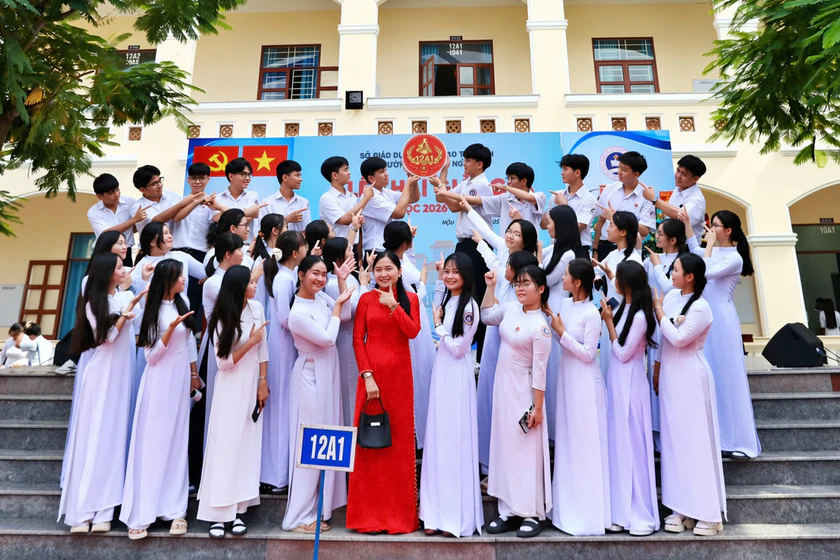 Không còn bắt buộc dự giờ theo định mức, giáo viên chủ nhiệm được quyền dự giờ lớp mình quản lý - Ảnh 1.
