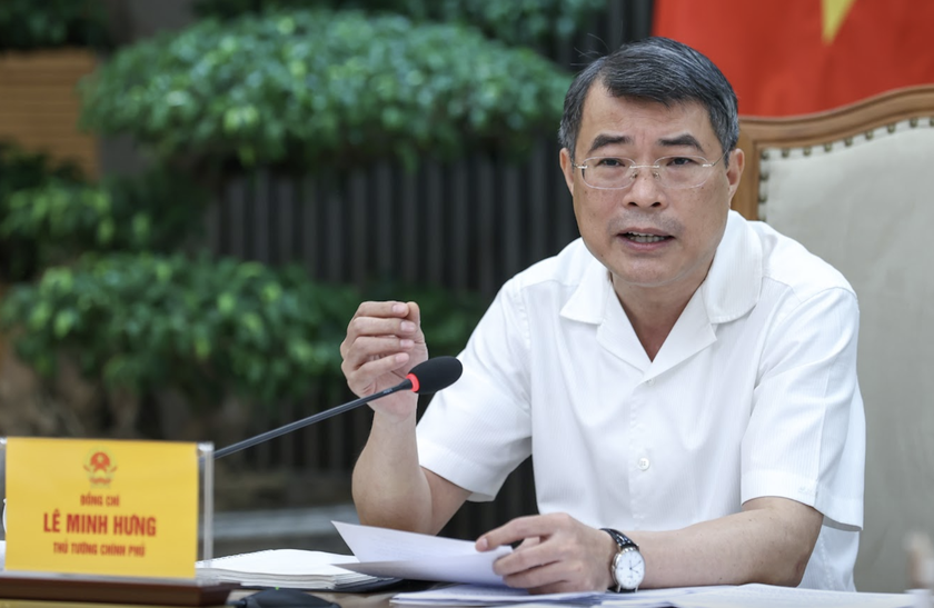 Thủ tướng L&ecirc; Minh Hưng: Giải quyết dứt điểm t&igrave;nh trạng thiếu s&aacute;ch gi&aacute;o khoa trước ng&agrave;y 25/9 - Ảnh 1.