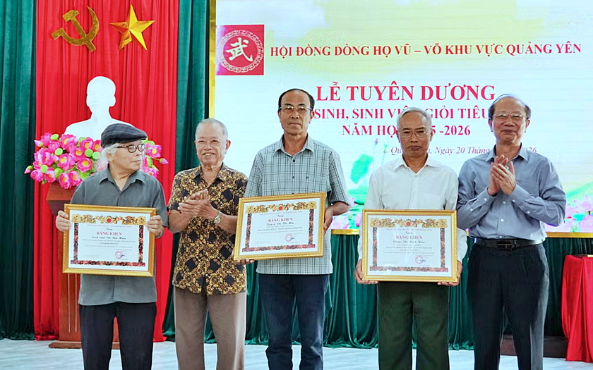 Dòng họ Vũ - Võ Quảng Yên lan tỏa phong trào khuyến học, vinh danh 43 học sinh xuất sắc - Ảnh 1.